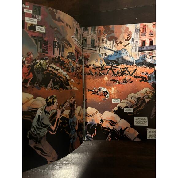 Comic book - Picture 3 of 4